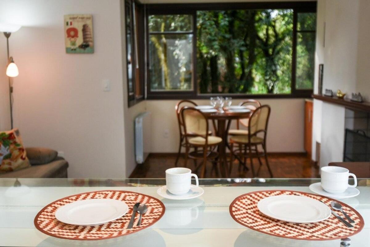 Rosa Edificio Bavaria Apartamento Gramado