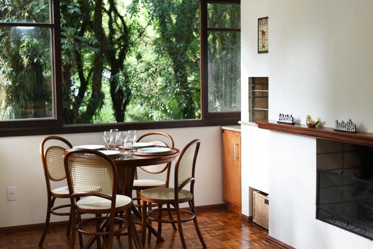Rosa Edificio Bavaria Apartamento Gramado
